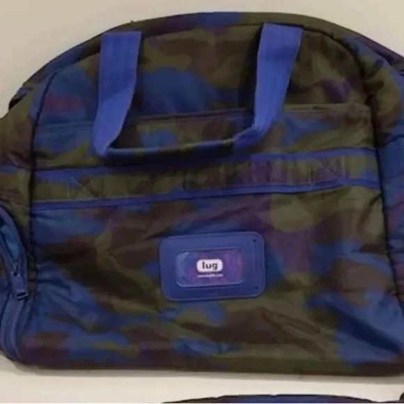 Lug Boxer Overnight Bag - BLUE Camo Multi - LIKE NEW - Picture 2 of 8